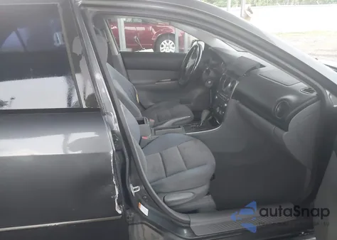 2011 Mazda Mazda3 S Sport z USA, uszkodzony, nr VIN JM1BL1K66B1901734